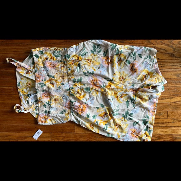 Old Navy Pants - NWT Old Navy jumper onesie shorts romper